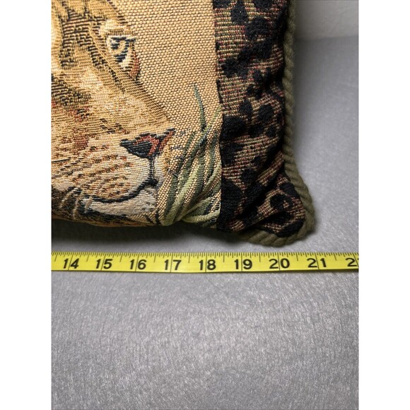 Ashford Court Lion Tapestry Throw Pillow 21 X 15 Safari Animal Print - Picture 6 of 7